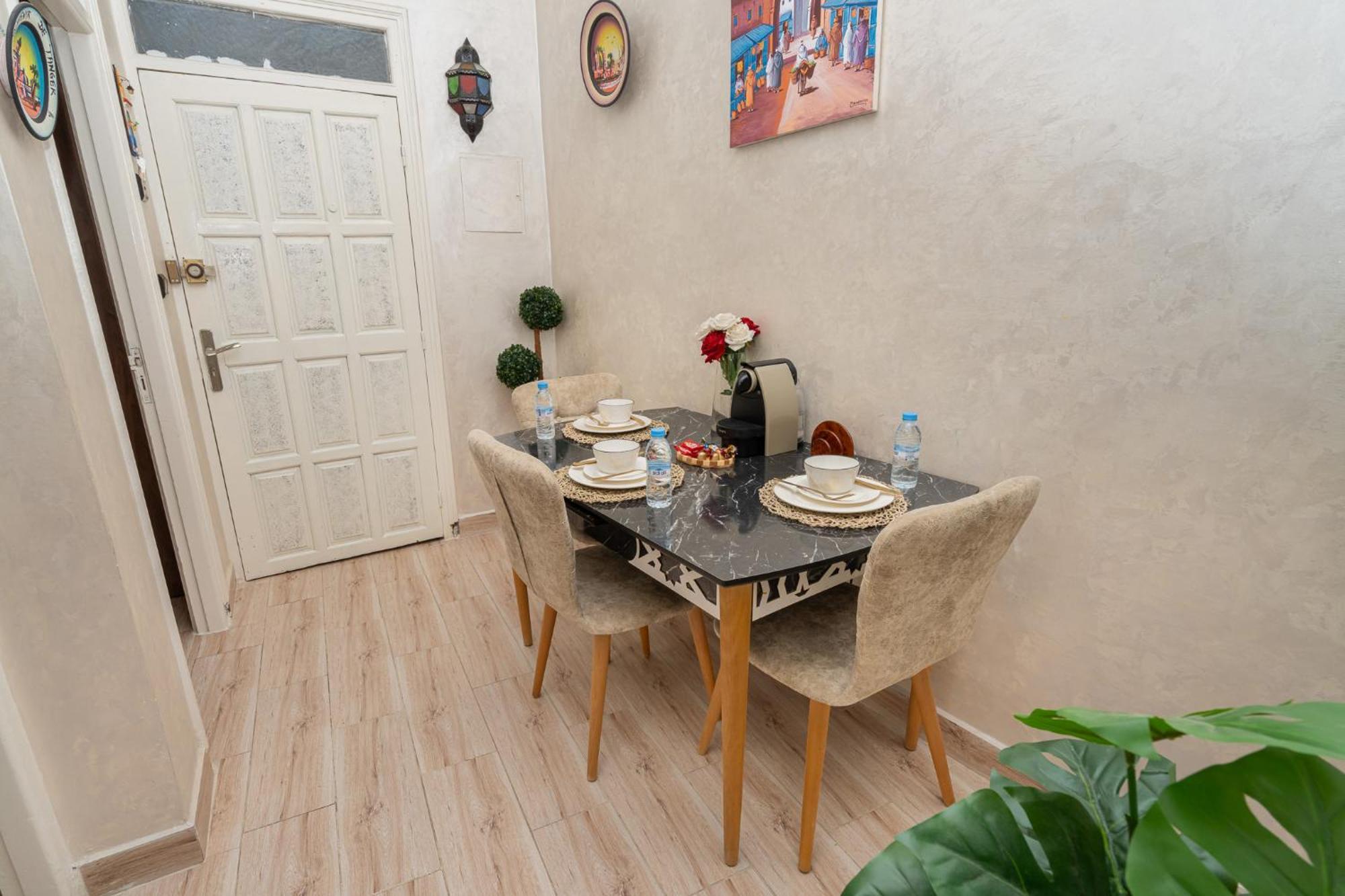 Appartement Ensolleille Au Coeur De Tanger Экстерьер фото